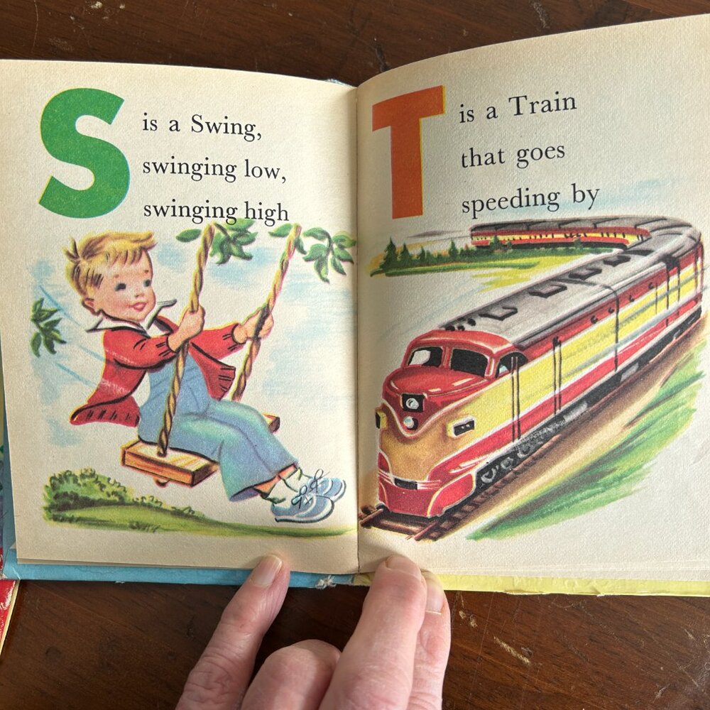 4 Vintage Rand McNally Junior Elf Books - Picture 5 of 16